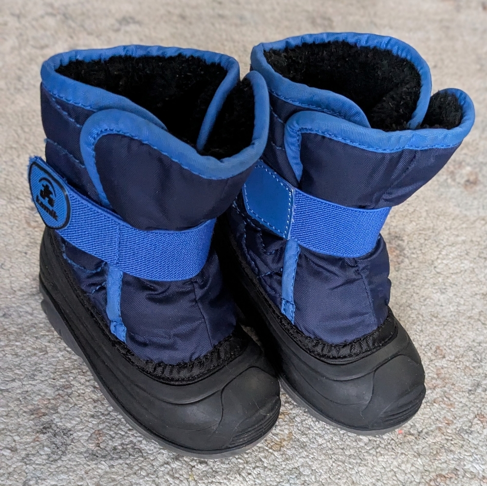 Navy and Black Kids Snow Boots